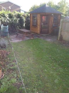 pine-tree-avenue-ct2-7sz-932548