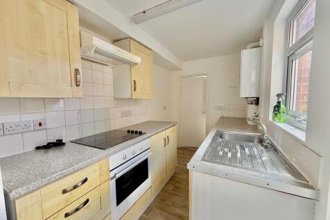 Bergholt Road, Colchester, CO4 photo 3