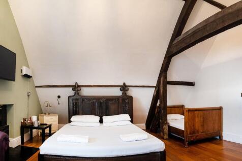 Hotel for sale Image 5