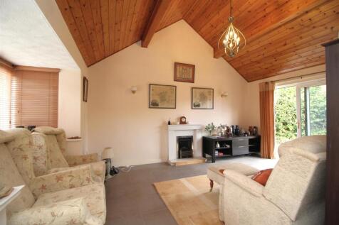 living room 2 .JPG