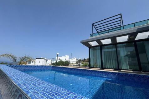 Modern Stylish 3 Bedroom Villas with 8x4 Infinity Swimming Pool Fully Furnished Image 91 2