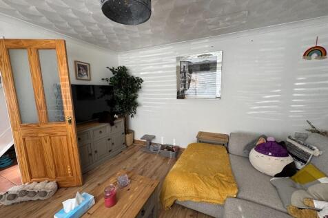 Windsor Close, Swadlincote, Derbyshire, DE11 photo 4