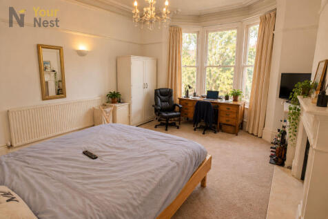 St Micheal's Road, Headingley, Leeds  photo 4