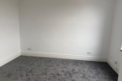Camper Road, Southend-On-Sea, Essex, SS1 photo 5