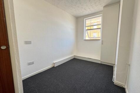 Wimborne Road, Bournemouth photo 5