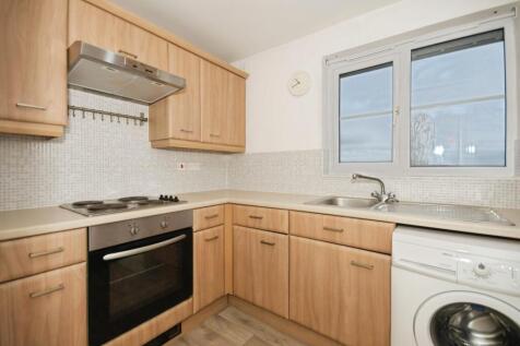 KITCHEN 01.jpg