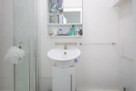 Flat 4  44 Charlotte St-5.jpg