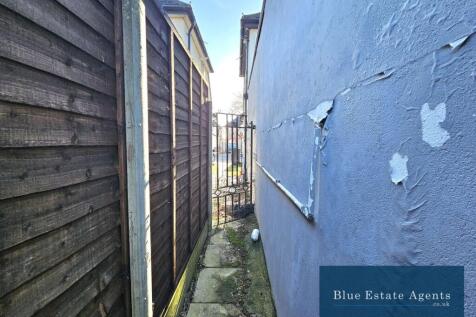Side Alley