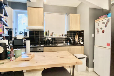 Tooting, SW17 9SB photo 5