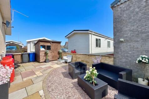 Willow Park, Burnhouse, Beith garden