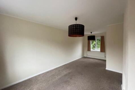 Birch Crescent, Newhey photo 3