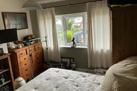 WhatsApp Image 2025-12-11 at 11.35.13_420baa8e.jpg