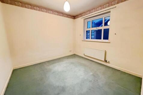 726326bf-WhatsApp 20Image 202025-12-15 20at 2010.2