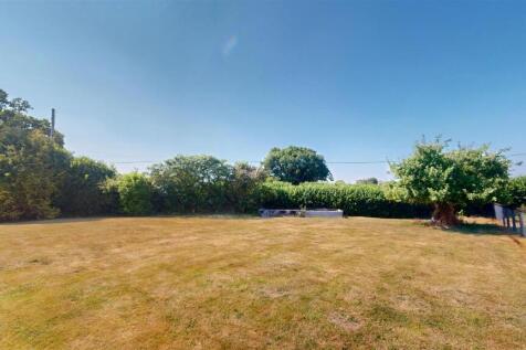 2-Claybury-Cottages-07102026_155419.jpg