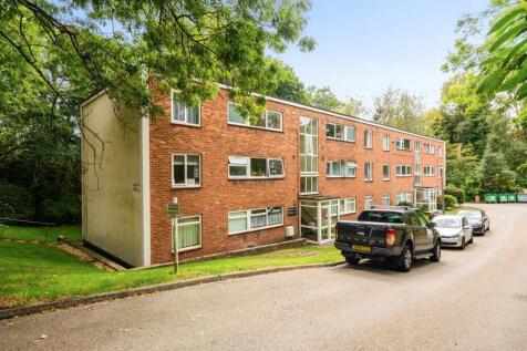 Hiltingbury Court Flat 3 (1).jpg