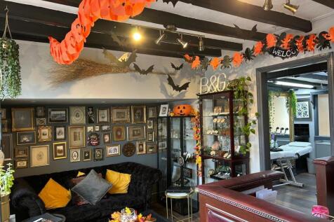 WhatsApp Image 2025-10-22 at 12.10.49 (10).jpeg