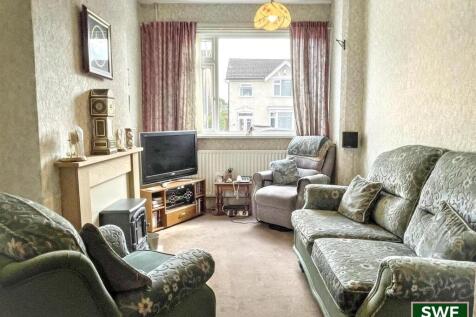 Living Room1.jpg