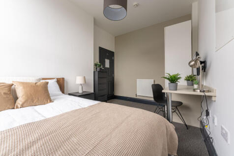 The Hosiery Factory Flat J Bedroom 12