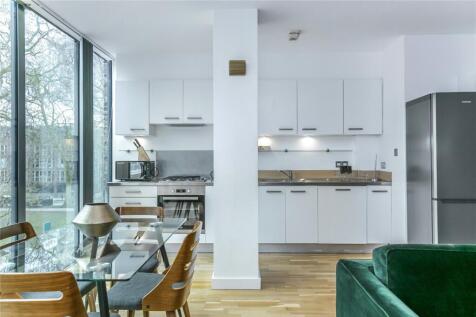 Reception/Kitchen