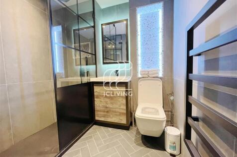 Stage Apartments