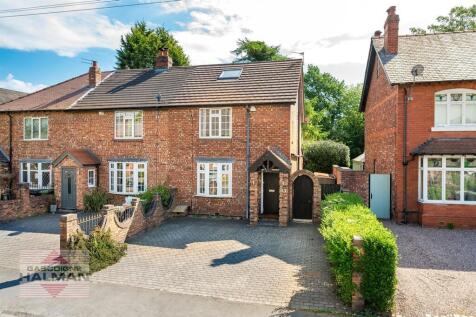 Wilmslow, SK9 - property photo