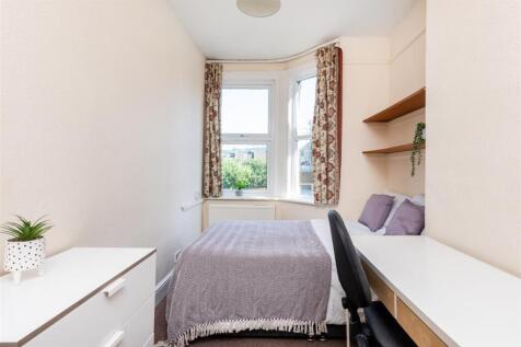 1 Winchester Road-4.jpg