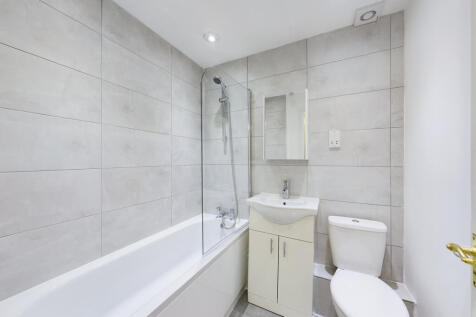 Mayfly Close, Eastcote, HA5 photo 3