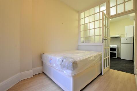 Clive Court, Maida Vale, London W9 photo 5