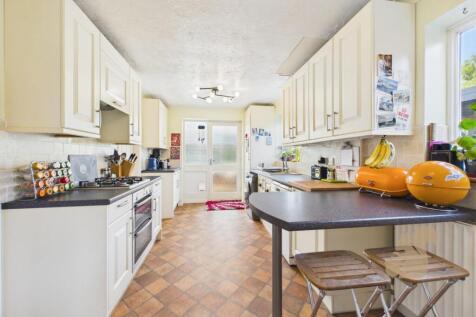 CAM05565G0-PR0086-STILL034.jpg