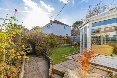 Castle Avenue 1-22.jpg