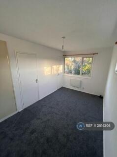 Downland, Milton Keynes, MK8 photo 3