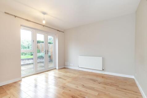 Courtland Drive, Queensferry, CH5 photo 4
