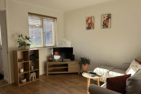 Smith Field Road, Exeter, Devon photo 3