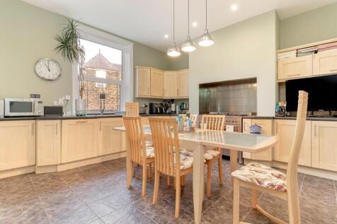 Dining Kitchen - B.jpg