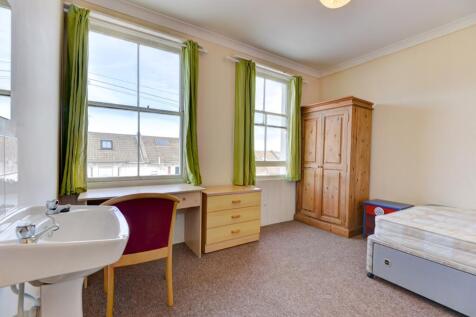 28a Crescent Road Bedroom 4