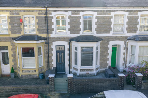 3 bedroom Terraced for sale