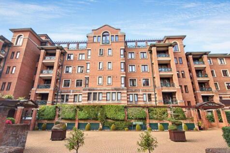 2 BEDROOM, 2 BATHROOM FLAT