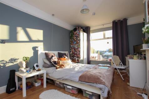 Bedroom (4).jpg