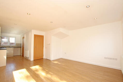 Cromwell Road, Kettering, North Northamptonshire photo 3