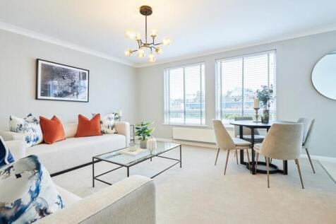 2 bed flat to rent Fulham Road, London SW3