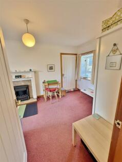 Wellingtonia sitting  access to Little Welliington