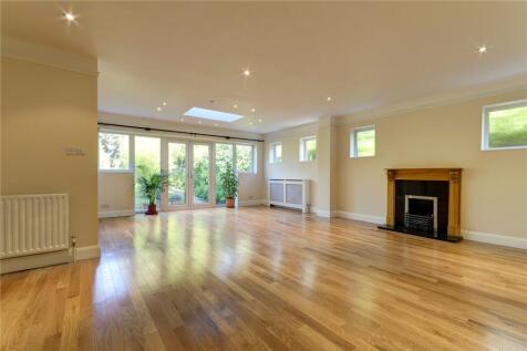 Drawing/Dining Room
