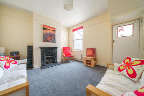 Sitting/Dining Room