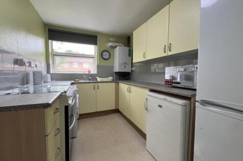 Orchard Lane, Codsall, Wolverhampton photo 3