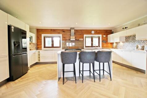 Kitchen/Diner/Family Room