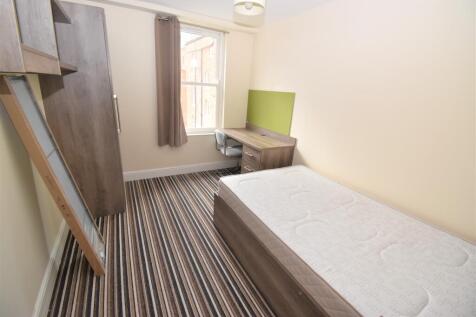 Flat 13 Clarendon House, Clarendon Square, Leamington Spa, Warwickshire photo 4