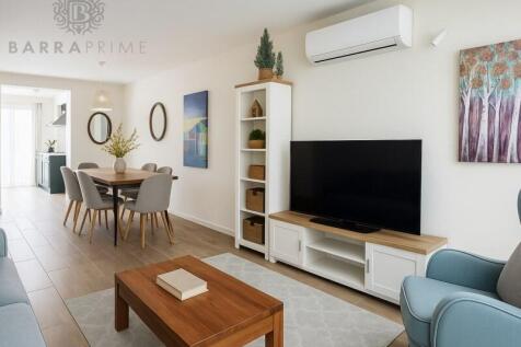 Magnificent 2+1 bedroom apartment with jacuzzi, pool and parking space, Vilamoura