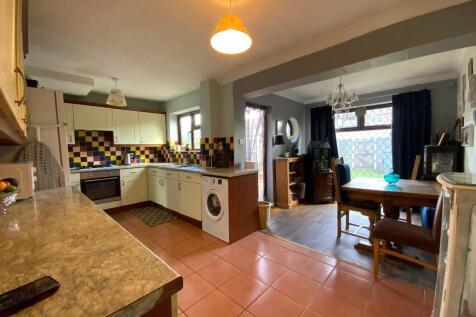 KITCHEN 17'1 x 9'11