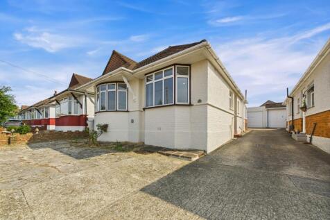 3-bed house on Overhill, Southwick, BN42, £1,900/mo