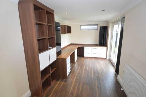 Study / Bedroom 4